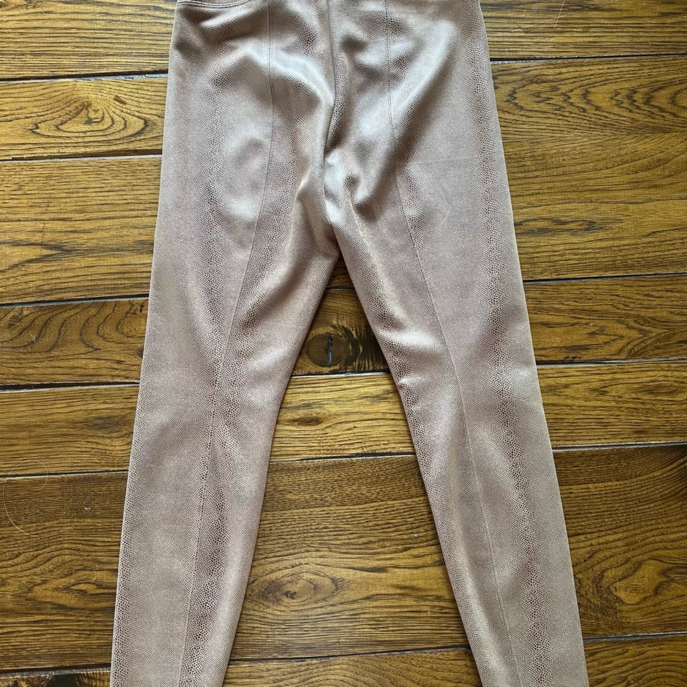 NEW White House Black Market Tan Leggings